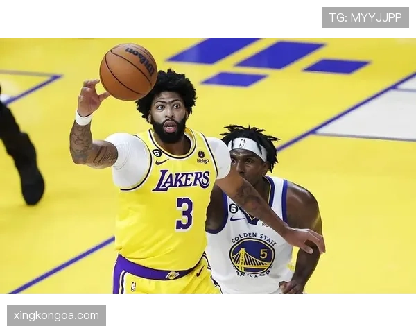 拉塞尔篮下防守制造优势显著超越同期中锋档次